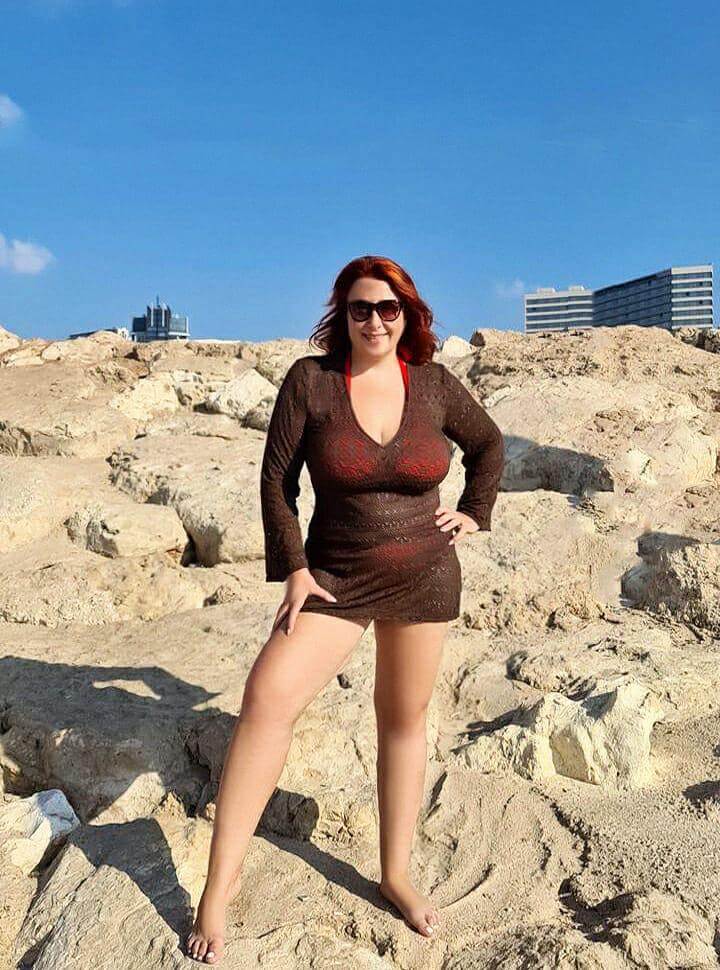 בתל אביב בחורה מטריפה סקסית