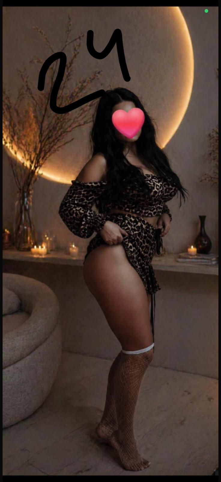 פתח תקווה – בחורה נדירה